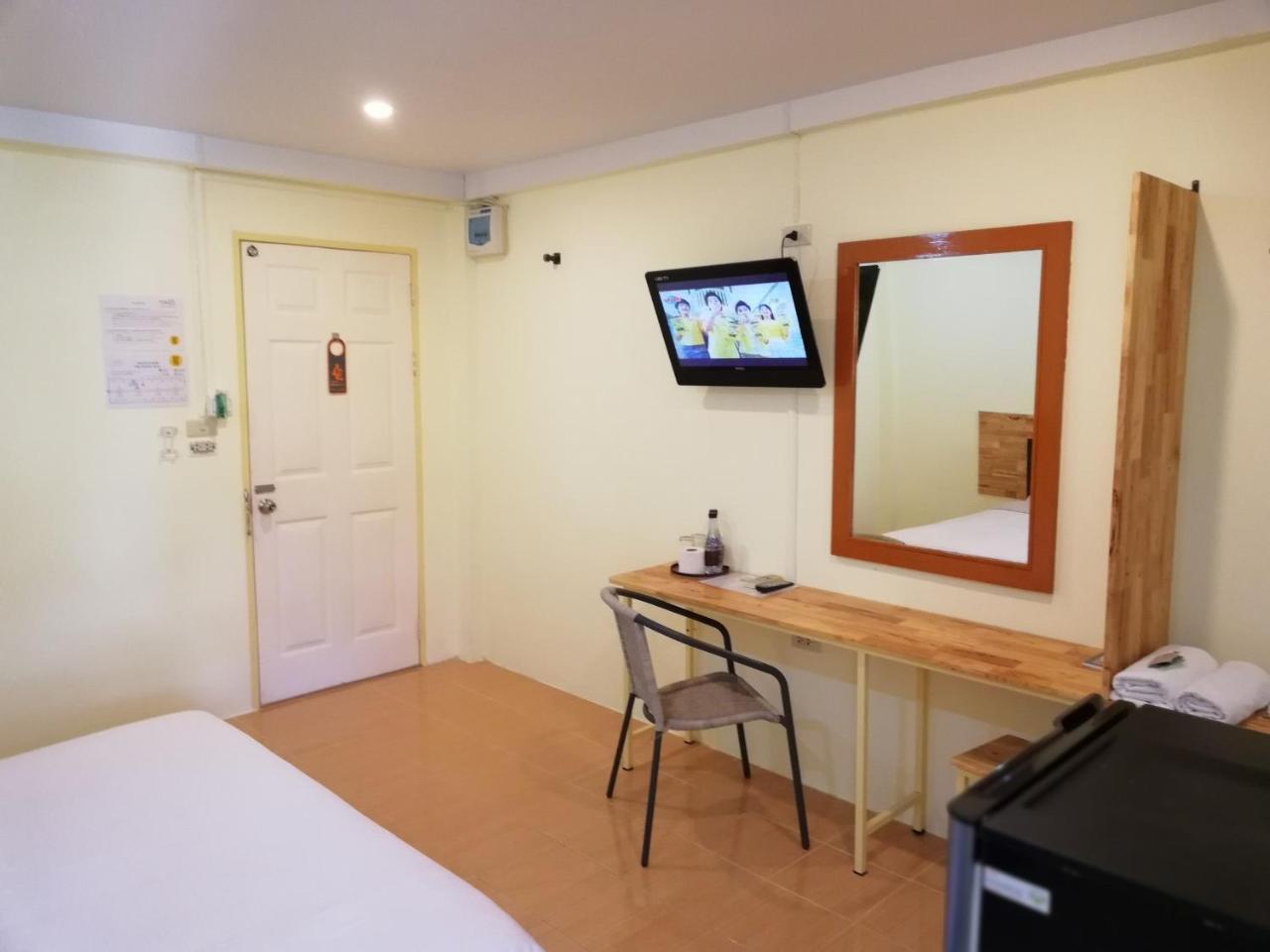 Rinradee Place Buriram Extérieur photo