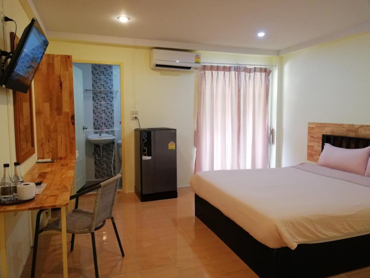 Rinradee Place Buriram Extérieur photo
